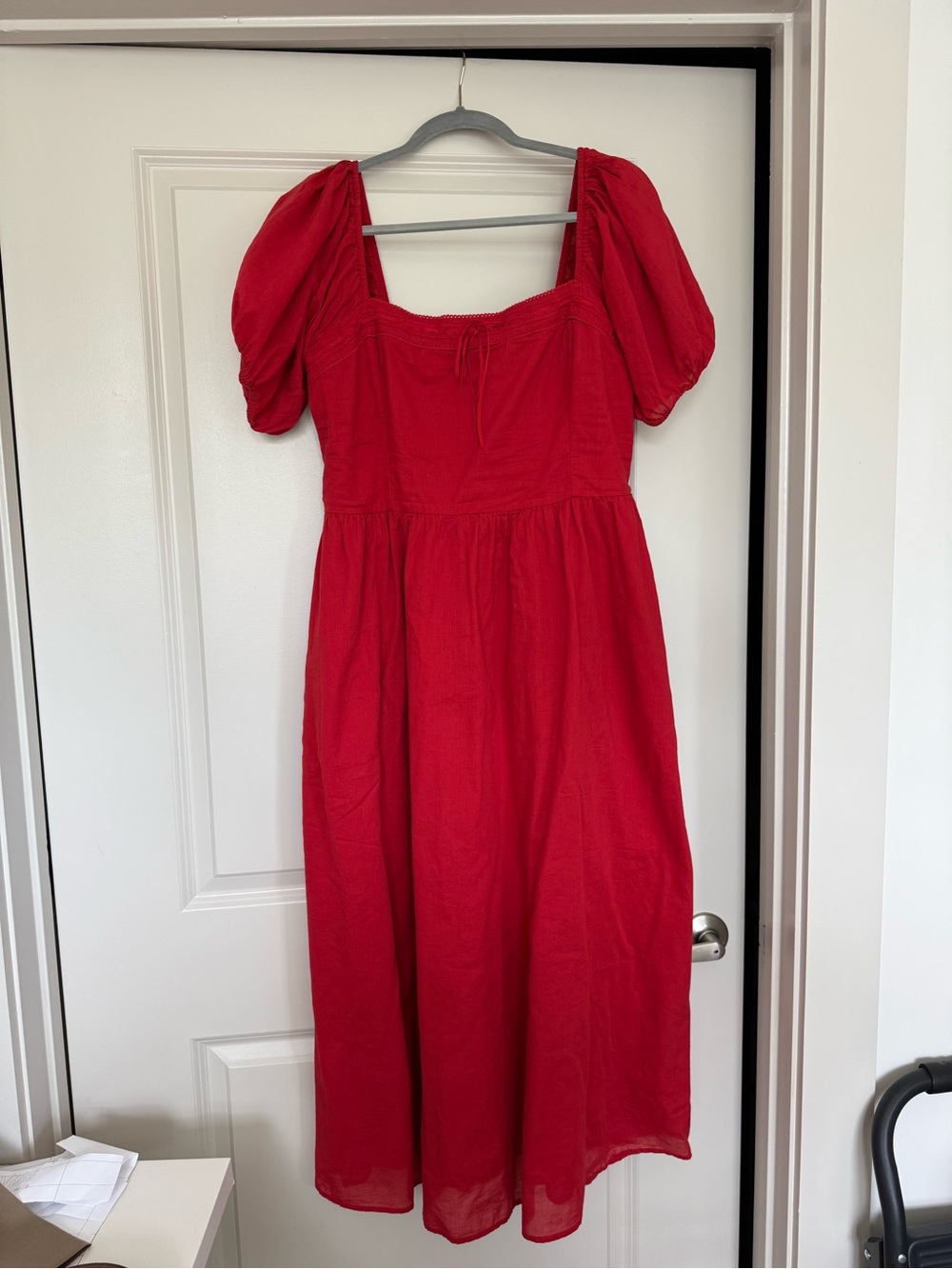 Abercrombie & Fitch Red Puff-Sleeve Square-Neck Midi Dress